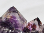 Stufe Amethyst mit Bergkristall