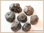 Granat rot angetrommelte Kristalle Wassersteine / Rohsteine