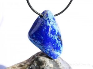 Flecklapis (Lapislazuli) Schmuckstein / Trommelstein gebohrt