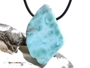 Larimar Schmuckstein / Scheibenstein gebohrt