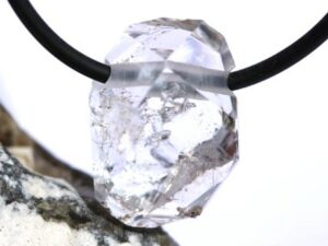 Herkimer Diamant Doppelender Kristall gebohrt